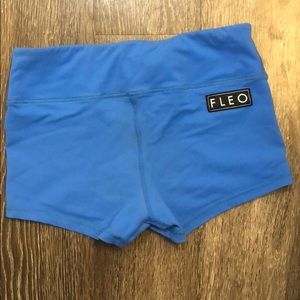 FLEO shorts in true blue